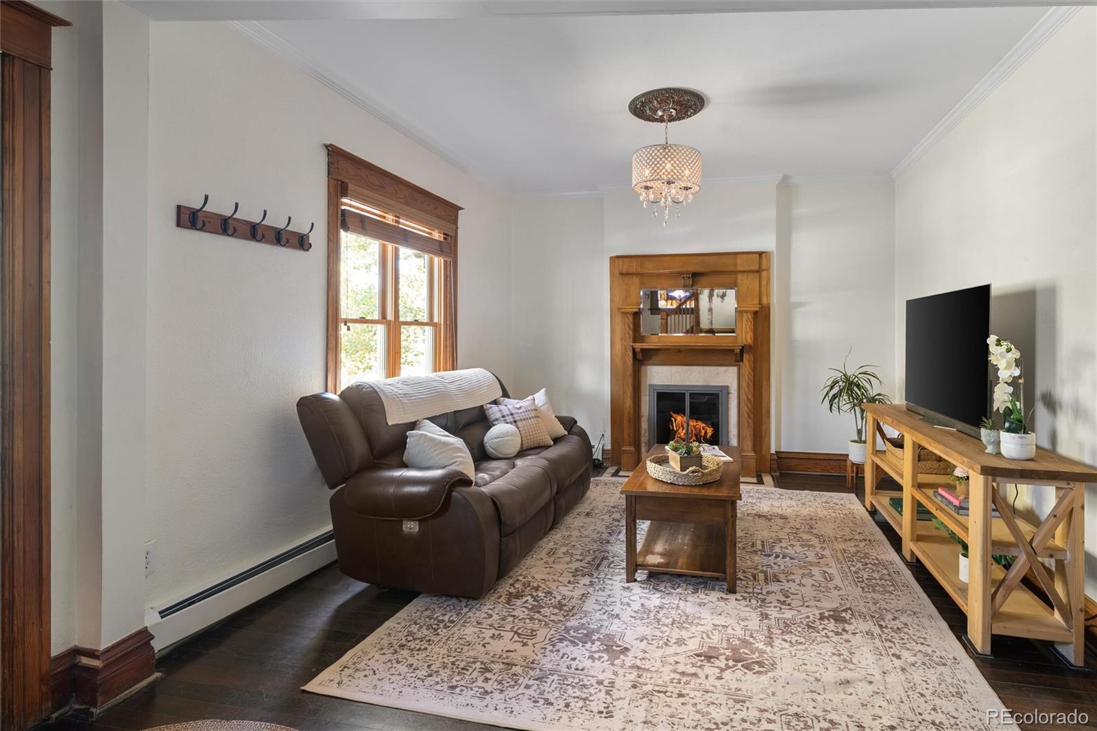 MLS Image #10 for 2078 s pennsylvania street,denver, Colorado