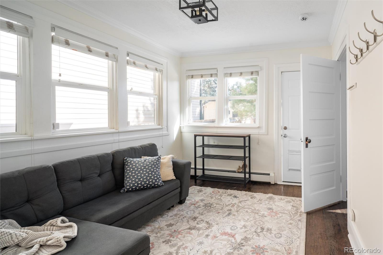 MLS Image #19 for 2078 s pennsylvania street,denver, Colorado