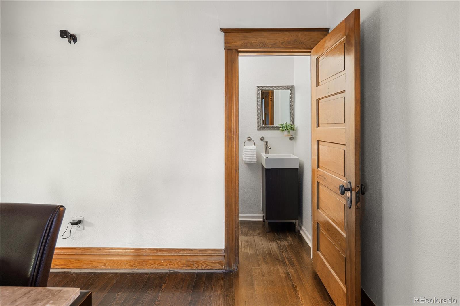 MLS Image #22 for 2078 s pennsylvania street,denver, Colorado