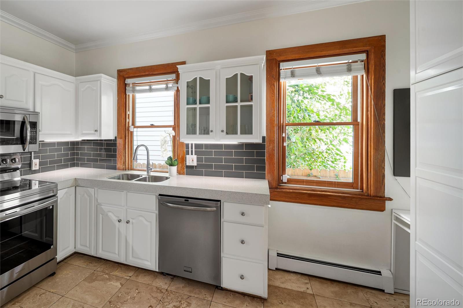 MLS Image #3 for 2078 s pennsylvania street,denver, Colorado