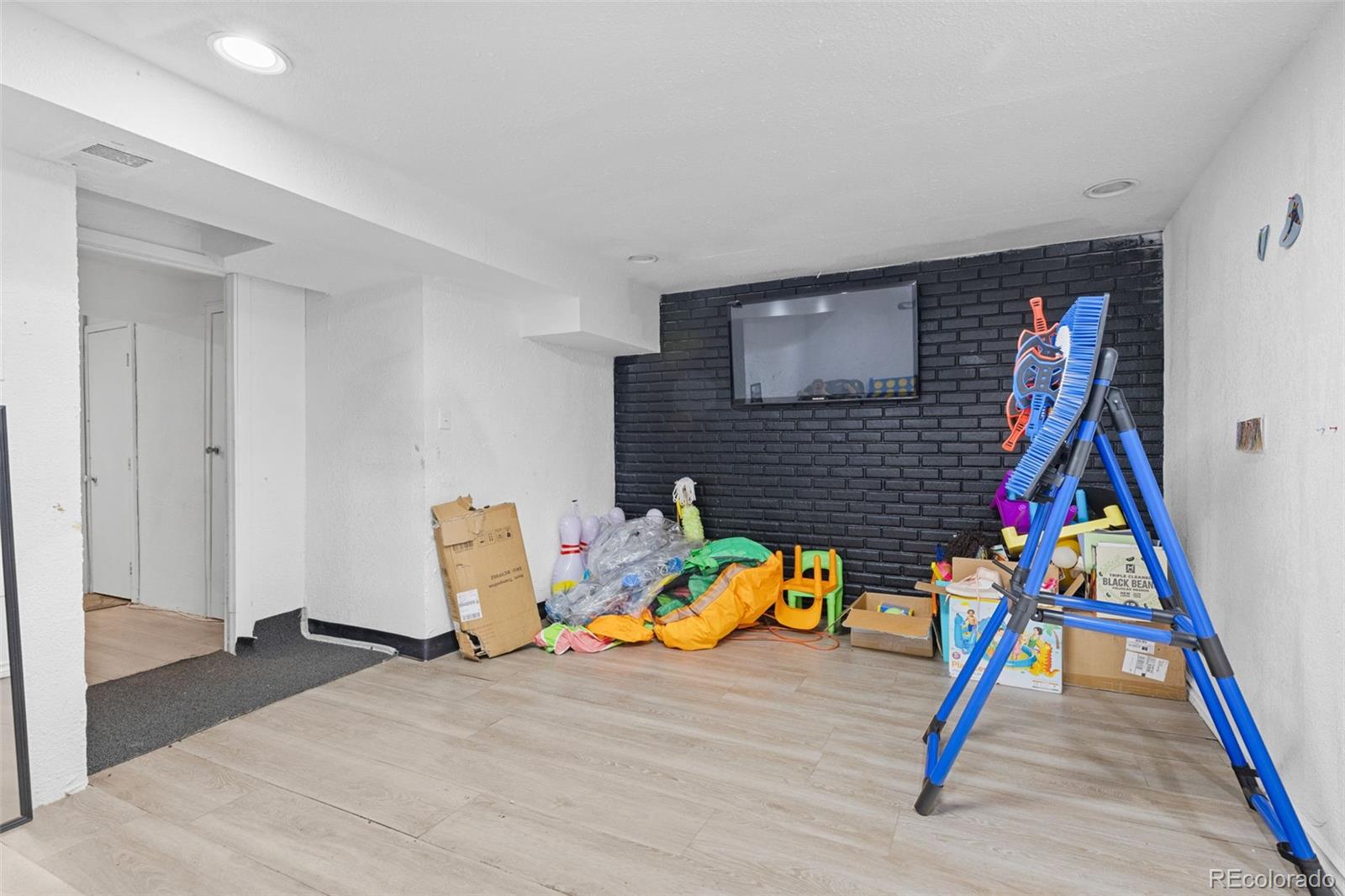 MLS Image #30 for 11718 e canal drive ,aurora, Colorado