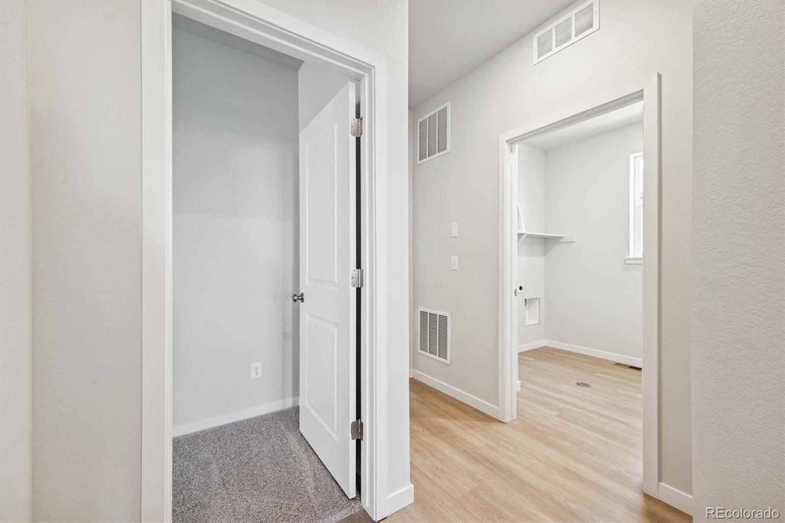 MLS Image #8 for 22736 e 47th place,aurora, Colorado