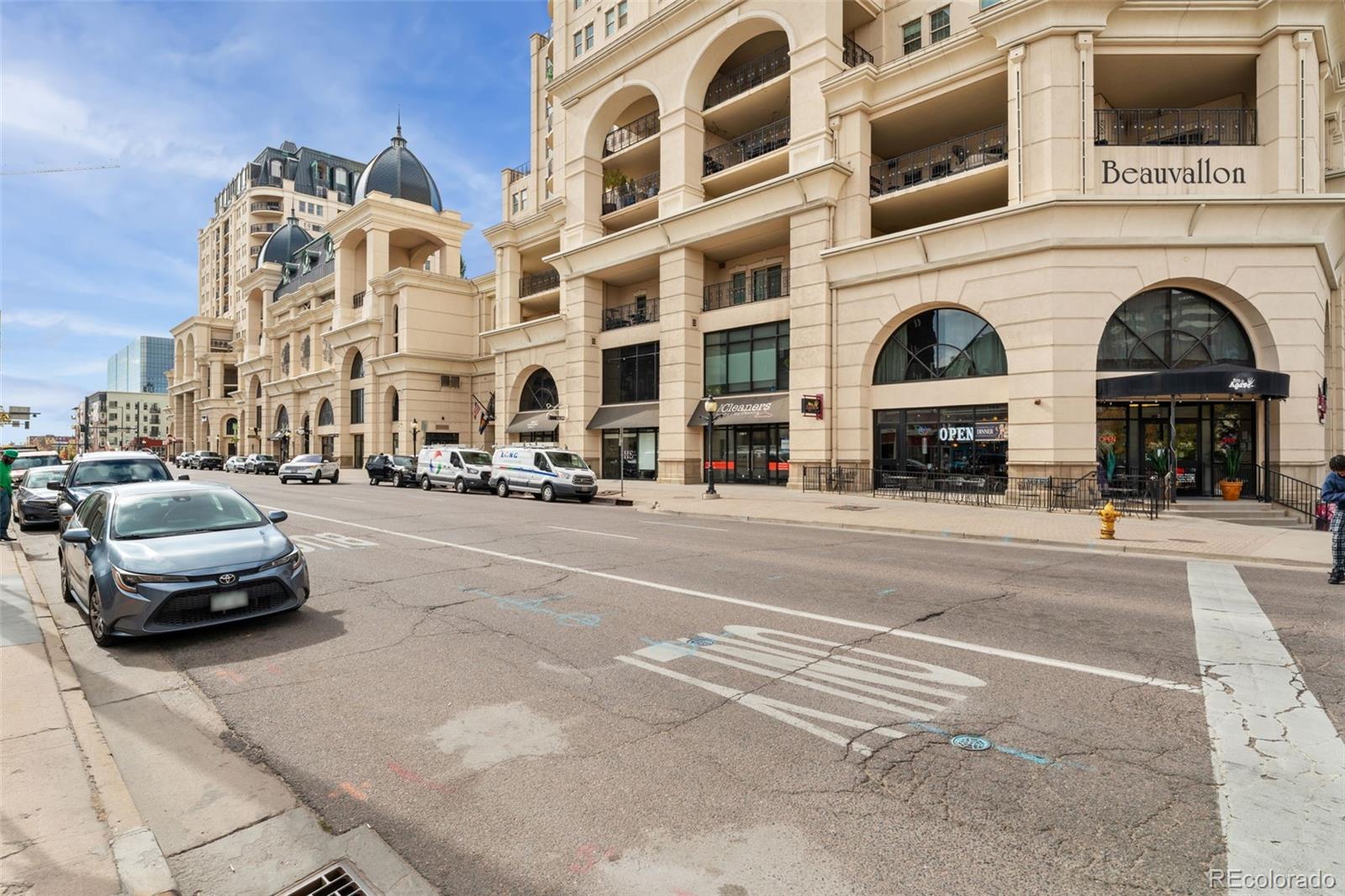 MLS Image #2 for 975 n lincoln street #5a,denver, Colorado