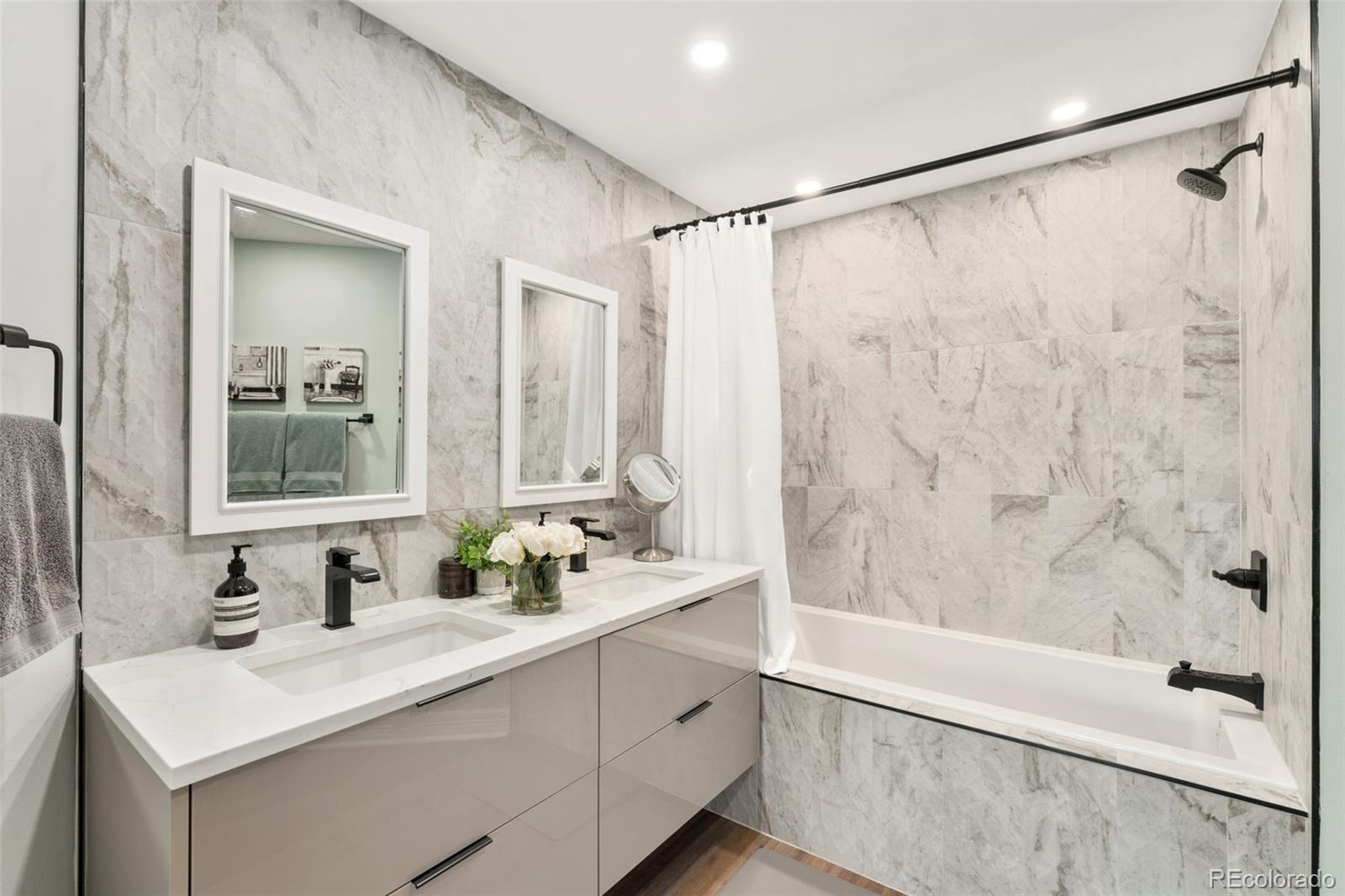 MLS Image #20 for 975 n lincoln street #5a,denver, Colorado
