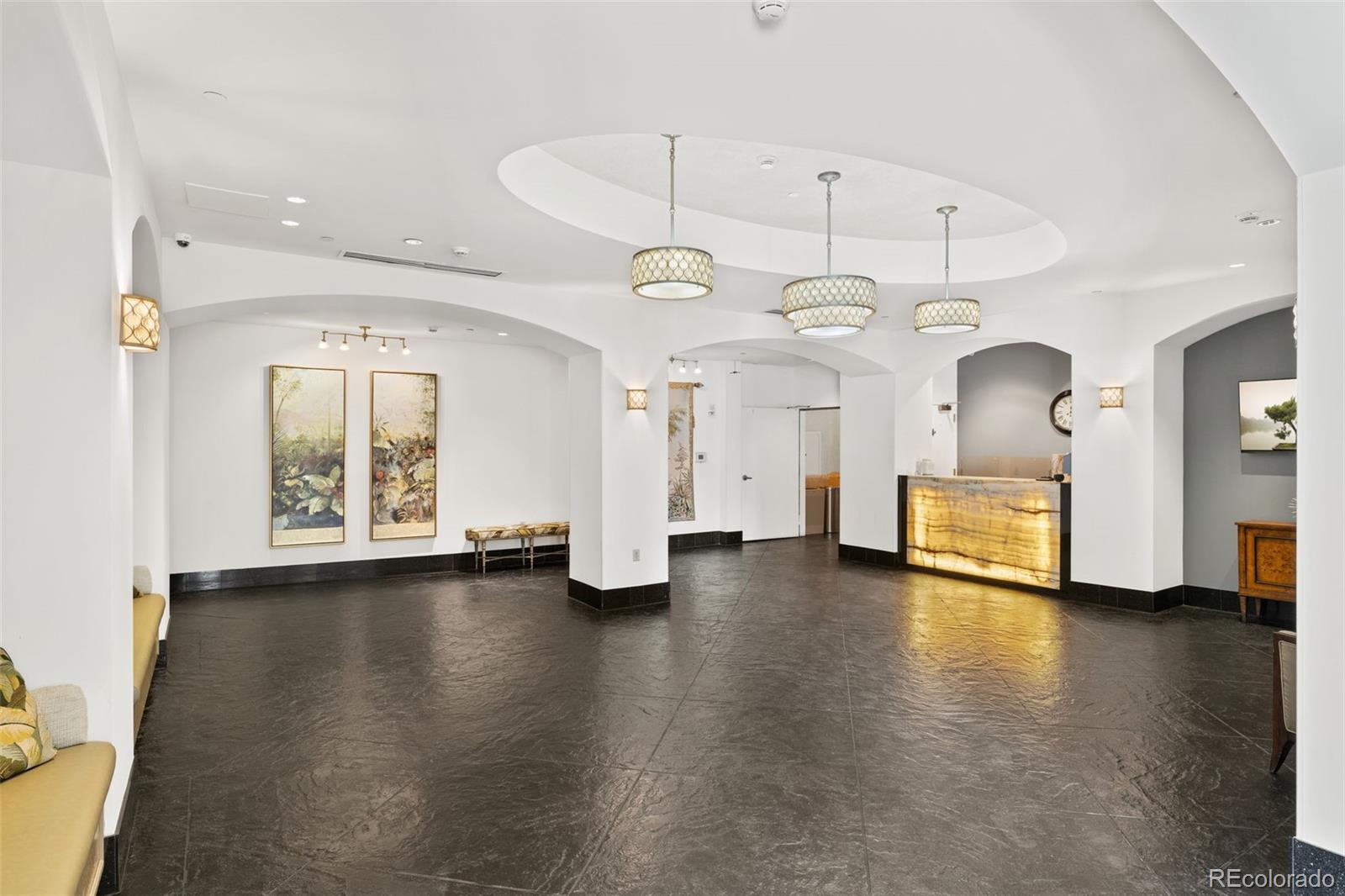 MLS Image #4 for 975 n lincoln street #5a,denver, Colorado