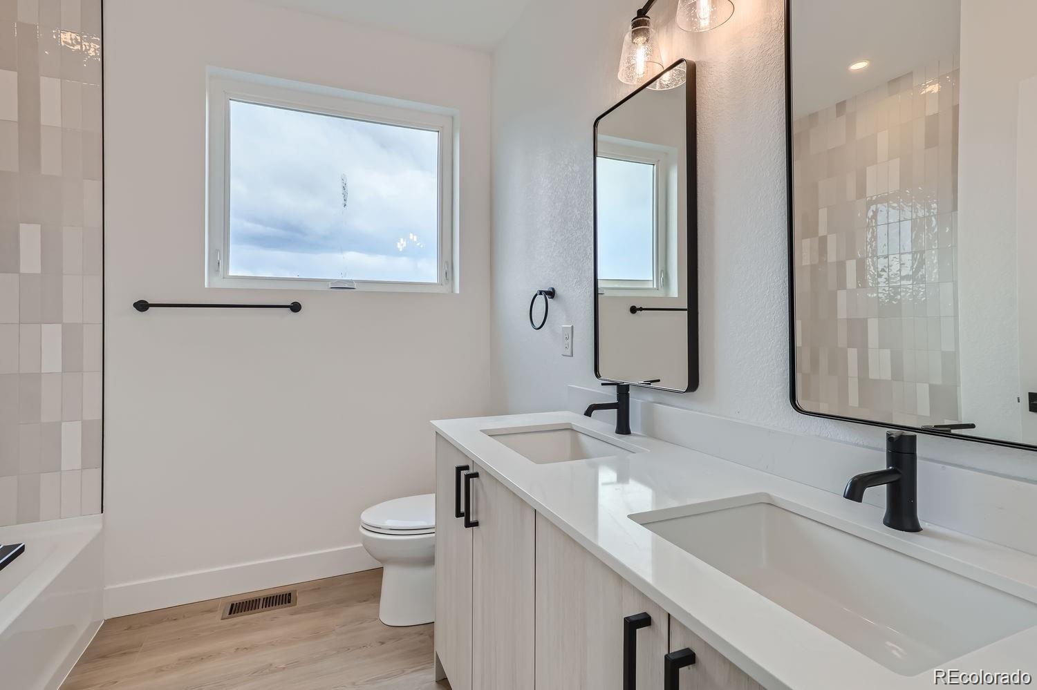 MLS Image #16 for 10157 w 38th avenue,wheat ridge, Colorado