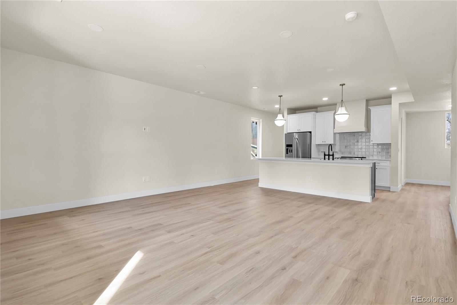 MLS Image #10 for 13  noyer court,colorado springs, Colorado