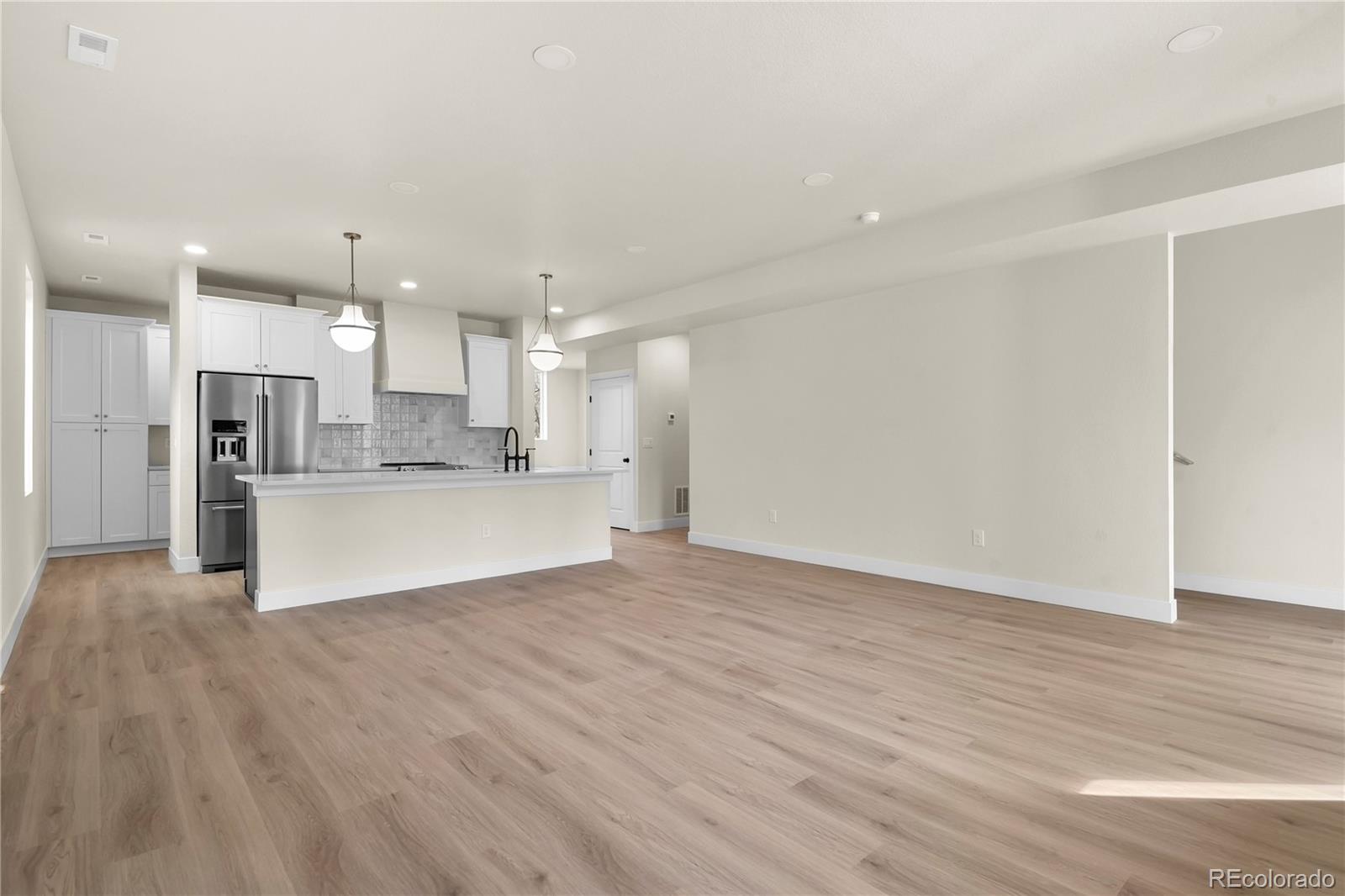MLS Image #11 for 13  noyer court,colorado springs, Colorado