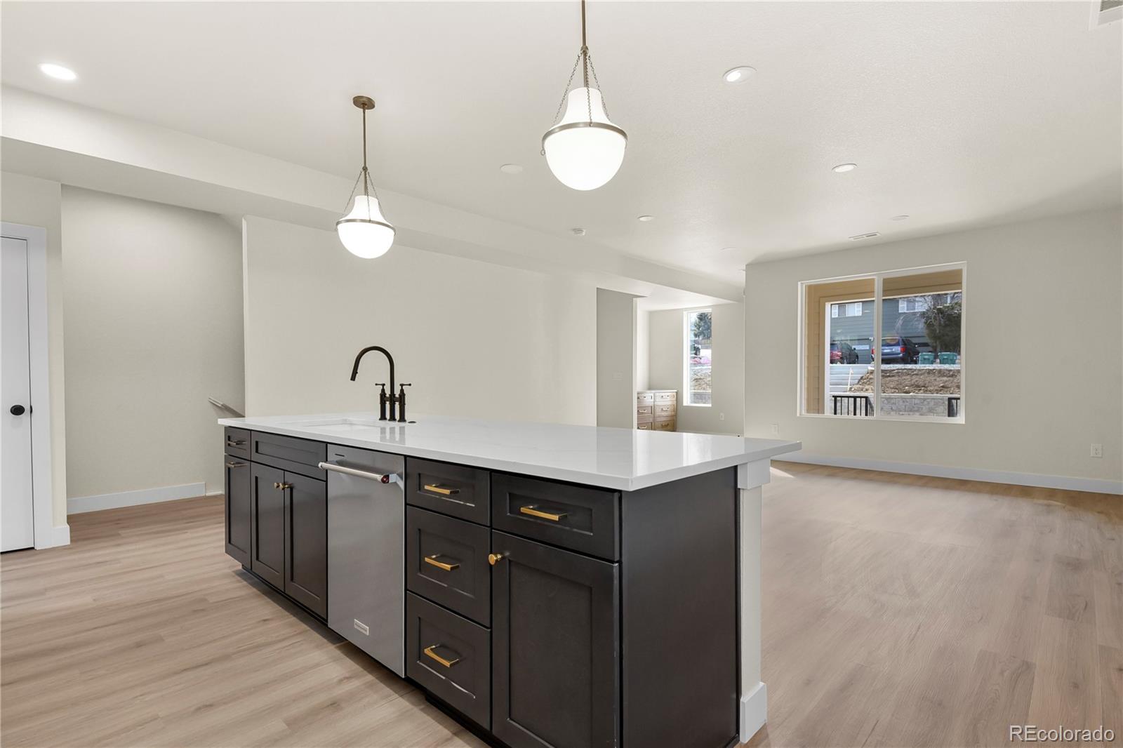 MLS Image #6 for 13  noyer court,colorado springs, Colorado