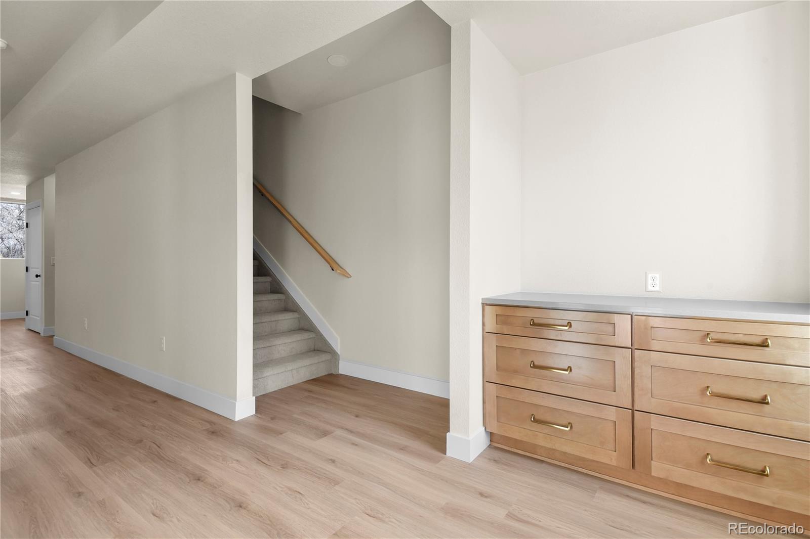 MLS Image #9 for 13  noyer court,colorado springs, Colorado