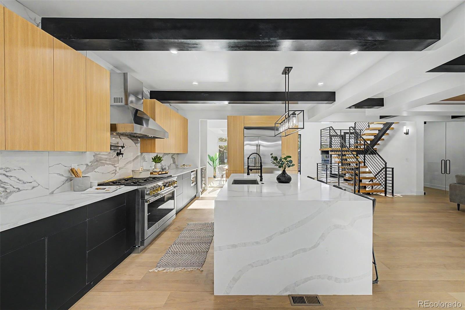 MLS Image #8 for 2710 s gilpin street,denver, Colorado