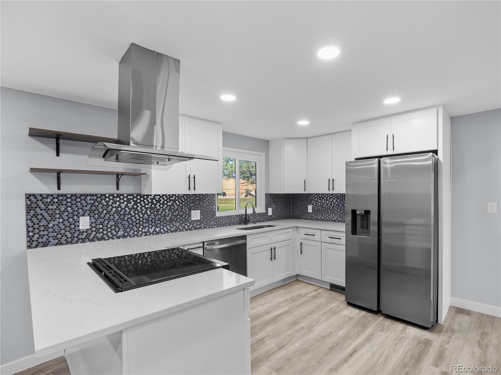 MLS Image #14 for 951 e 10th avenue,broomfield, Colorado