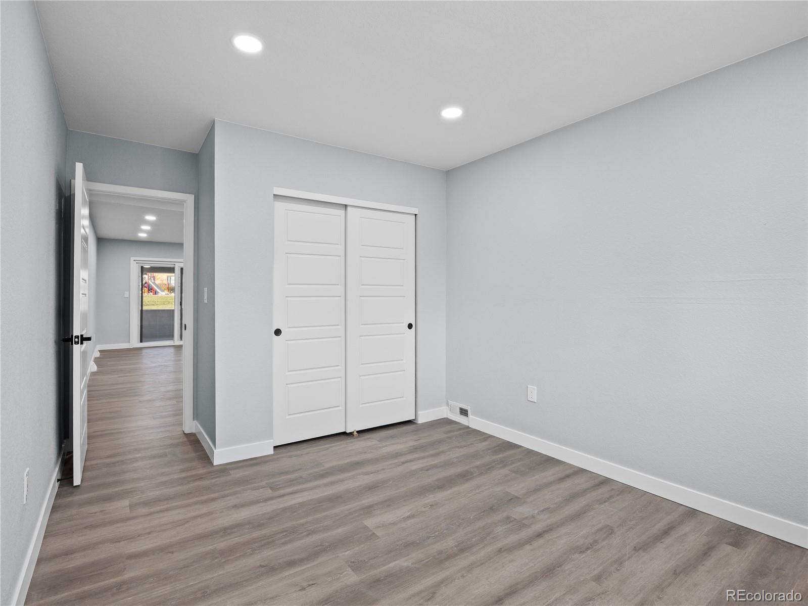 MLS Image #22 for 951 e 10th avenue,broomfield, Colorado