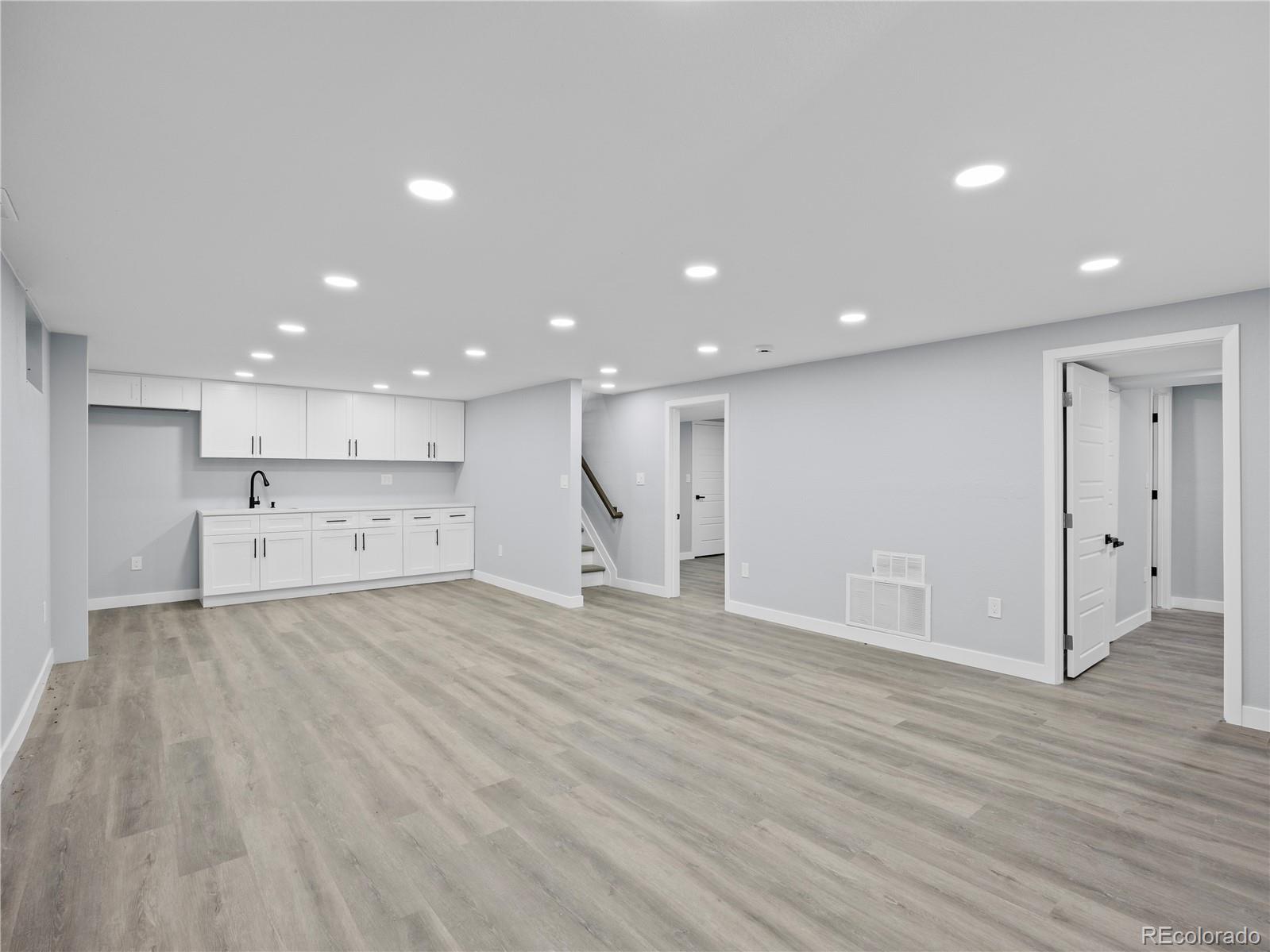 MLS Image #28 for 951 e 10th avenue,broomfield, Colorado