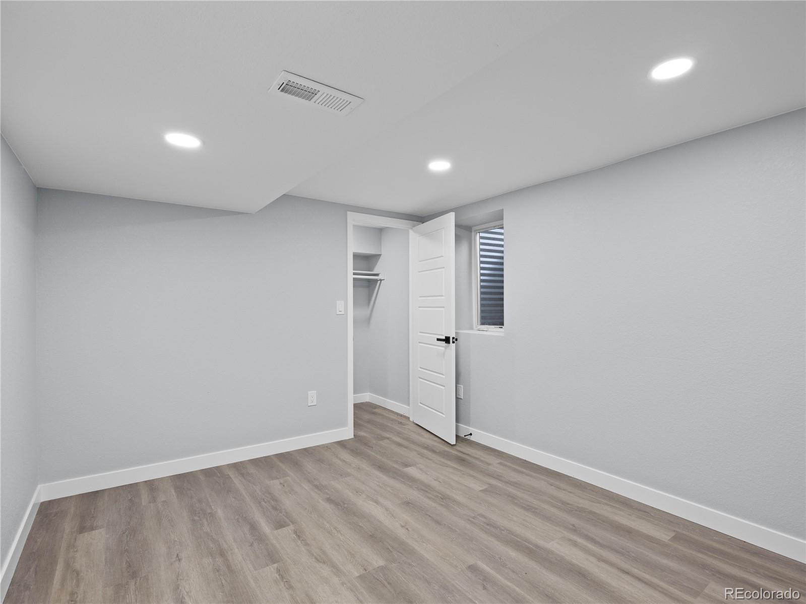 MLS Image #31 for 951 e 10th avenue,broomfield, Colorado