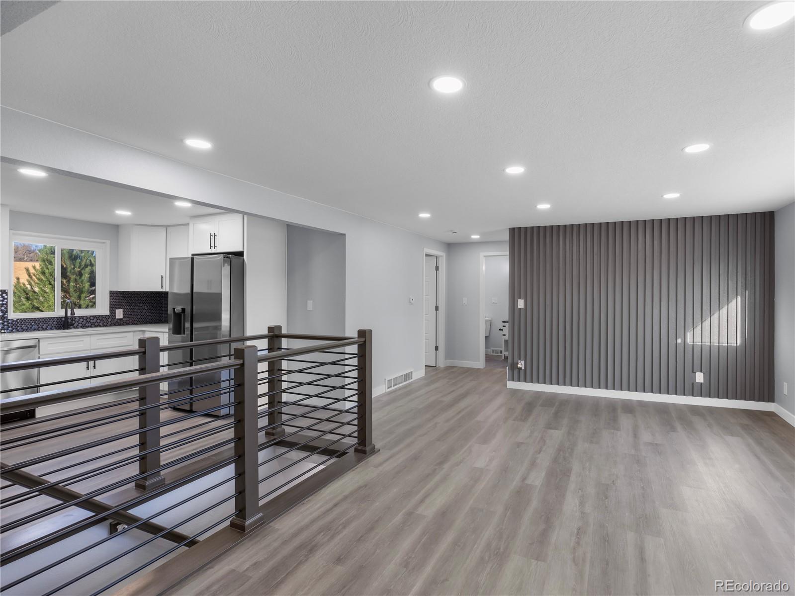 MLS Image #9 for 951 e 10th avenue,broomfield, Colorado
