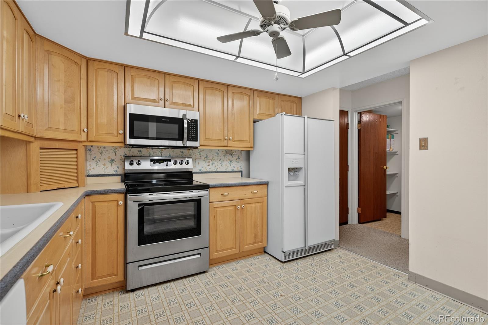 MLS Image #11 for 13800 e marina drive,aurora, Colorado
