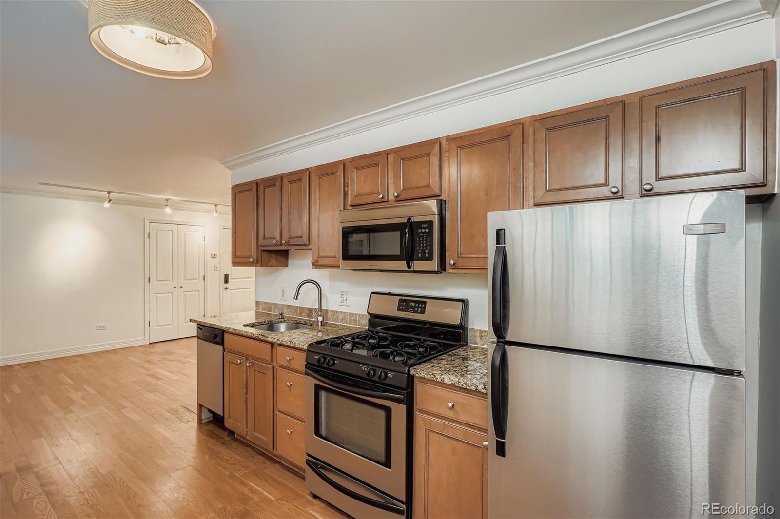 MLS Image #14 for 1330  race street 3,denver, Colorado