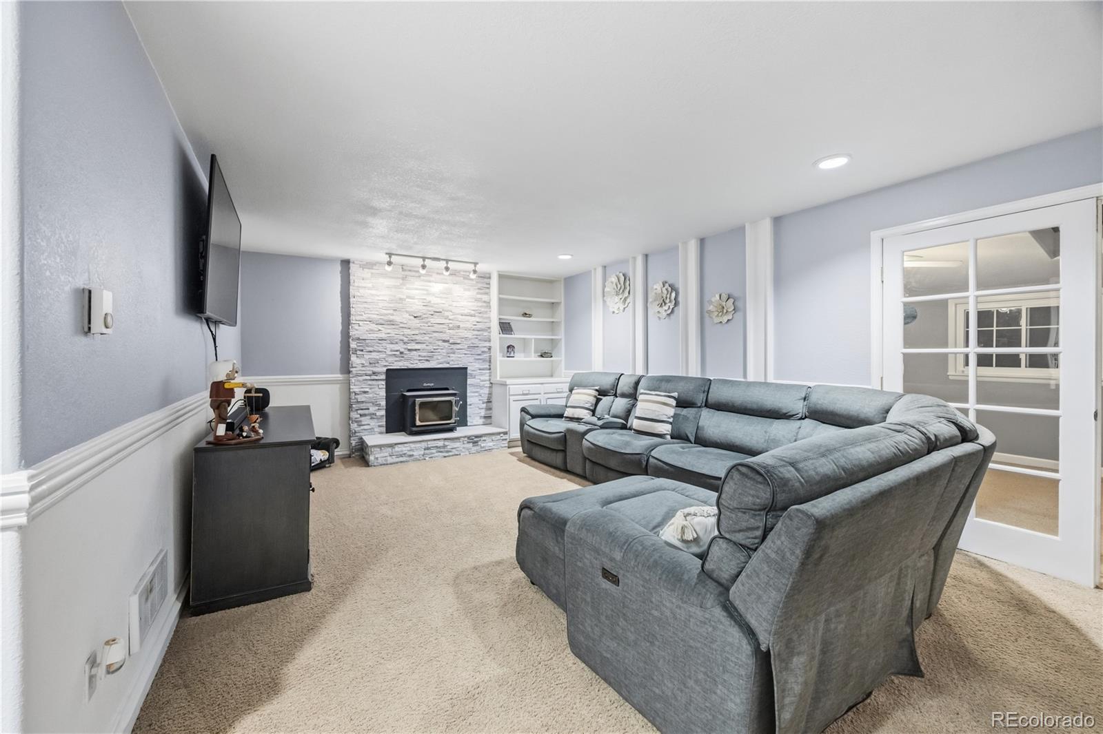 MLS Image #11 for 6469 s yukon street,littleton, Colorado