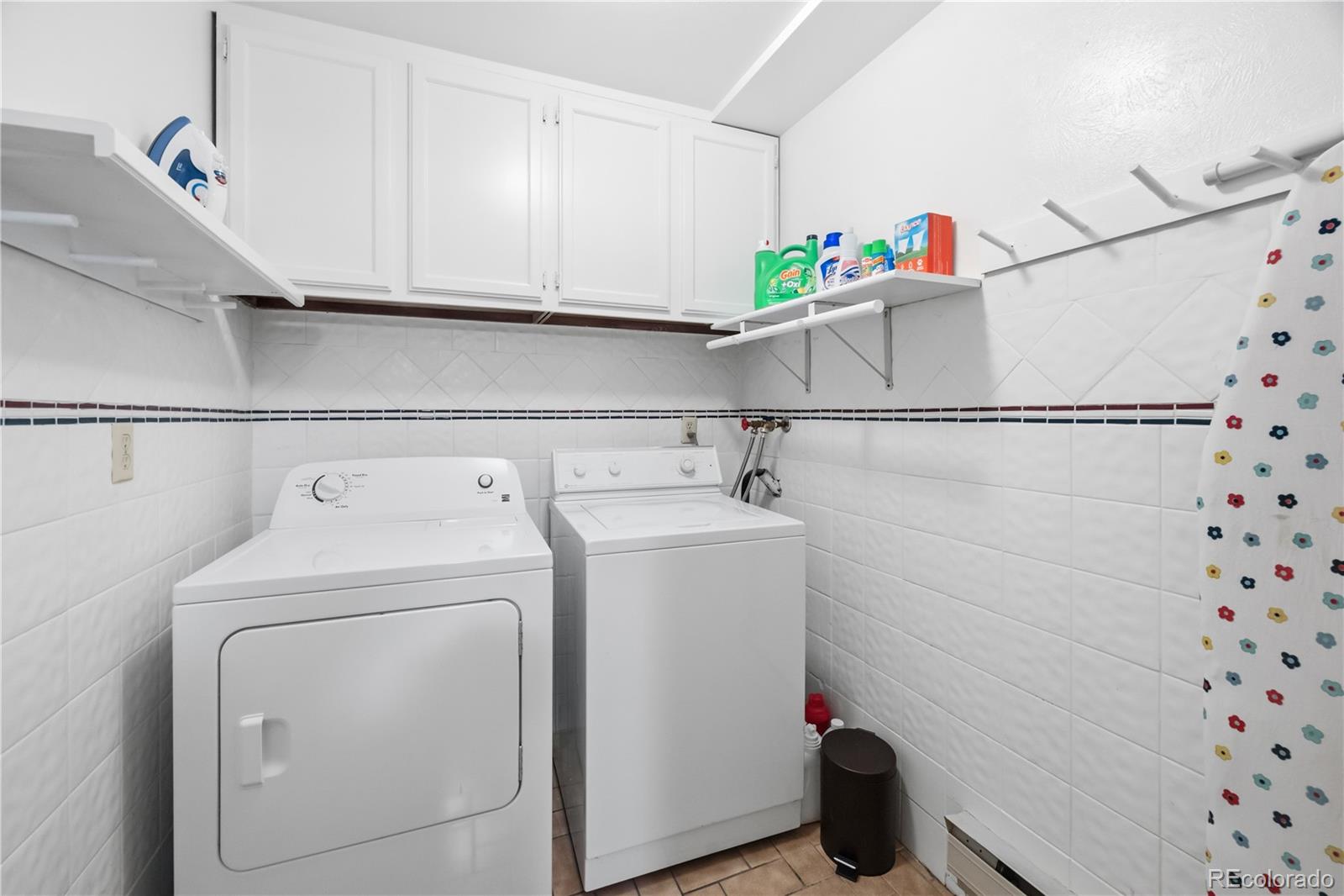 MLS Image #16 for 6469 s yukon street,littleton, Colorado