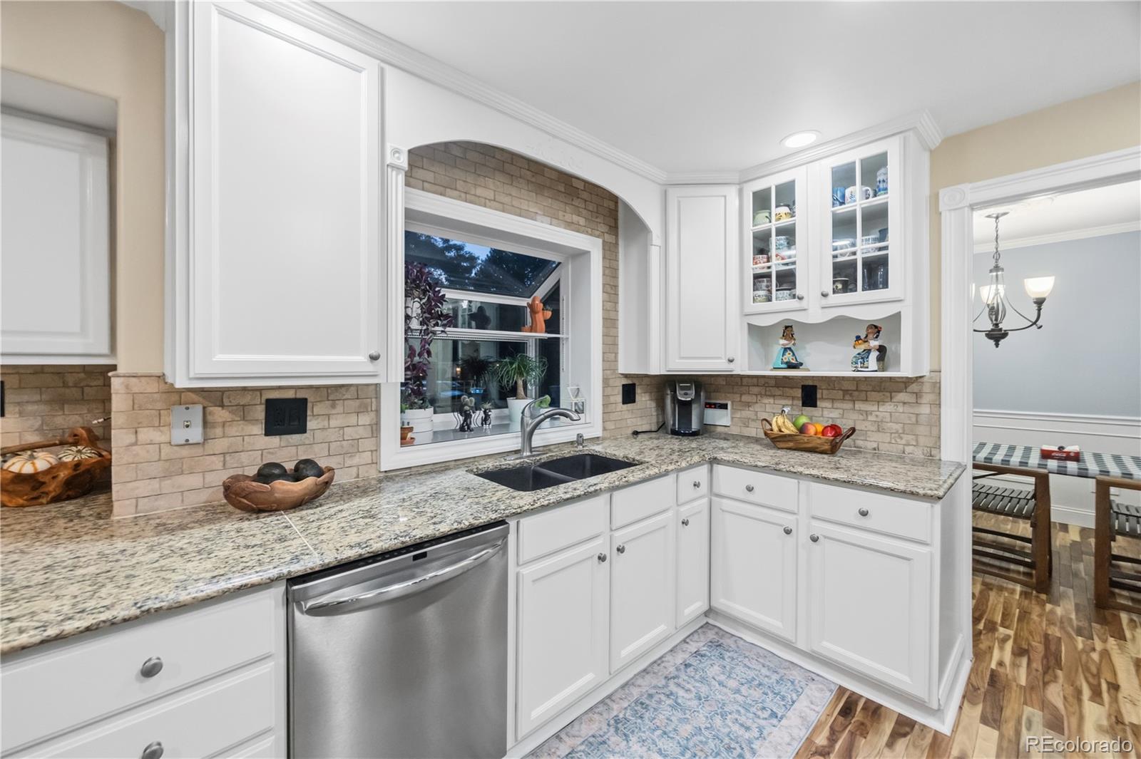 MLS Image #9 for 6469 s yukon street,littleton, Colorado