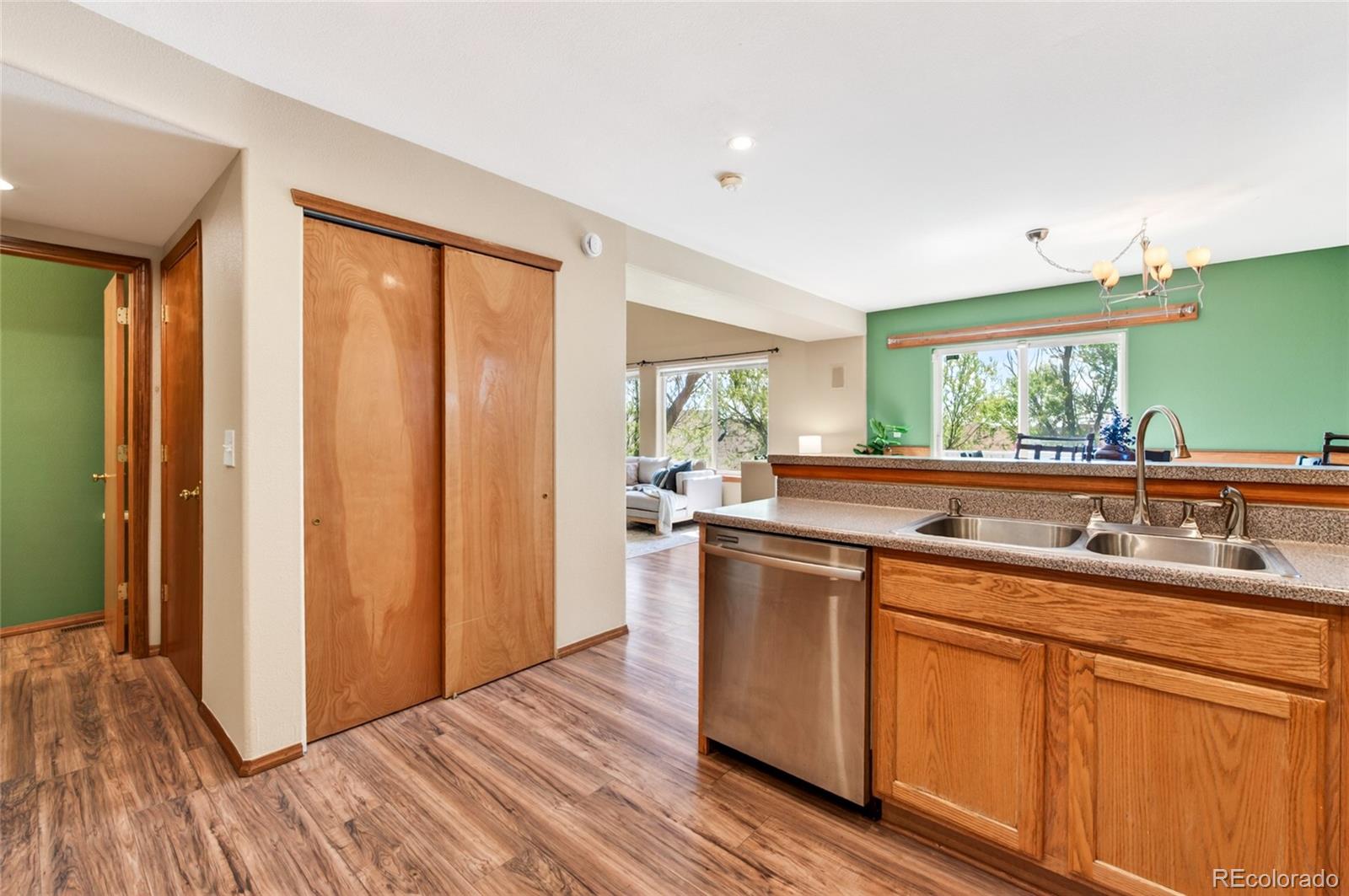MLS Image #10 for 5126  copen drive,colorado springs, Colorado