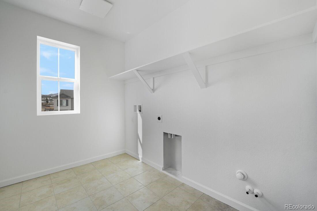 MLS Image #14 for 16647 w 92nd place,arvada, Colorado