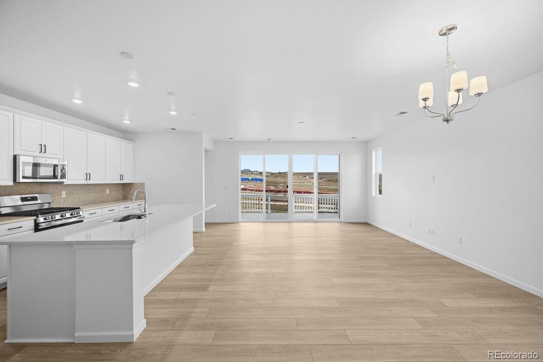 MLS Image #15 for 16887 w 92nd drive,arvada, Colorado