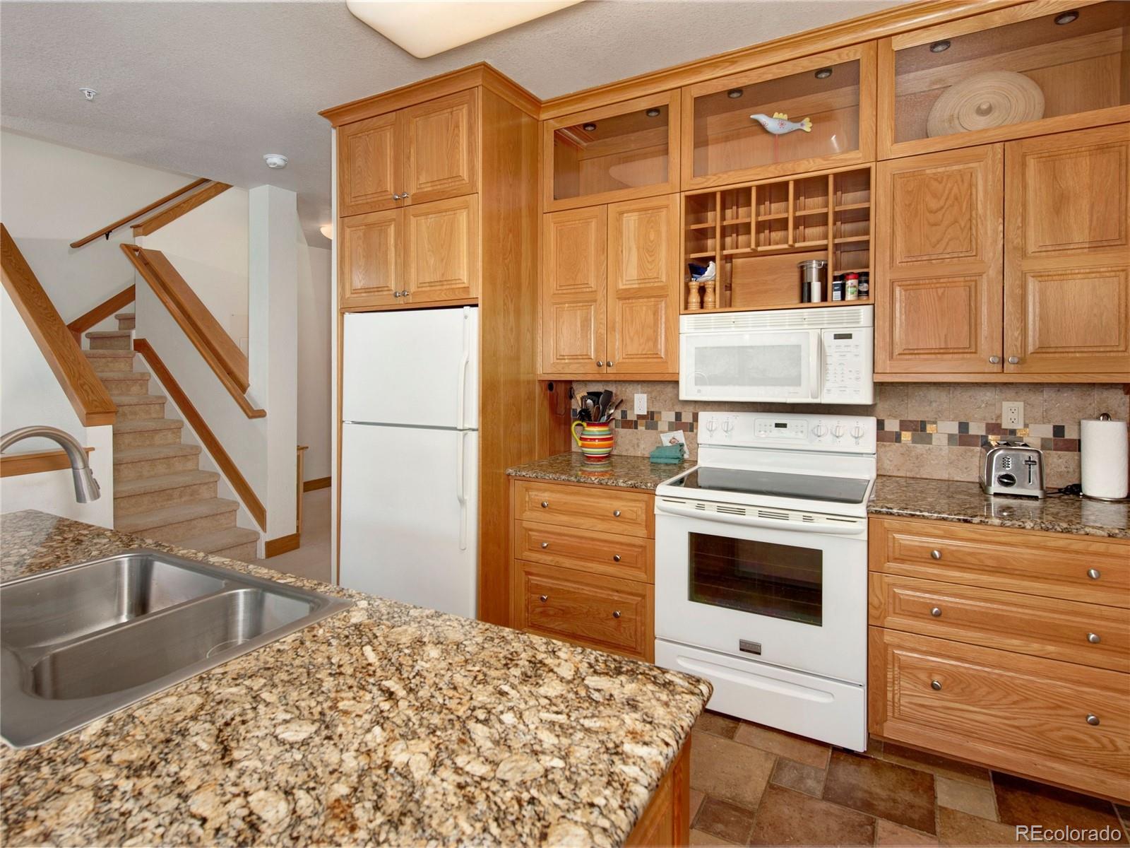 MLS Image #11 for 57  lake ridge circle,dillon, Colorado