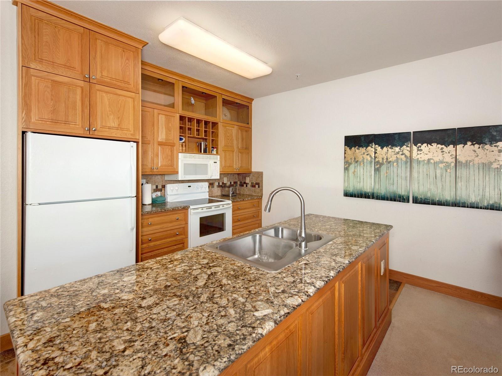 MLS Image #4 for 57  lake ridge circle,dillon, Colorado