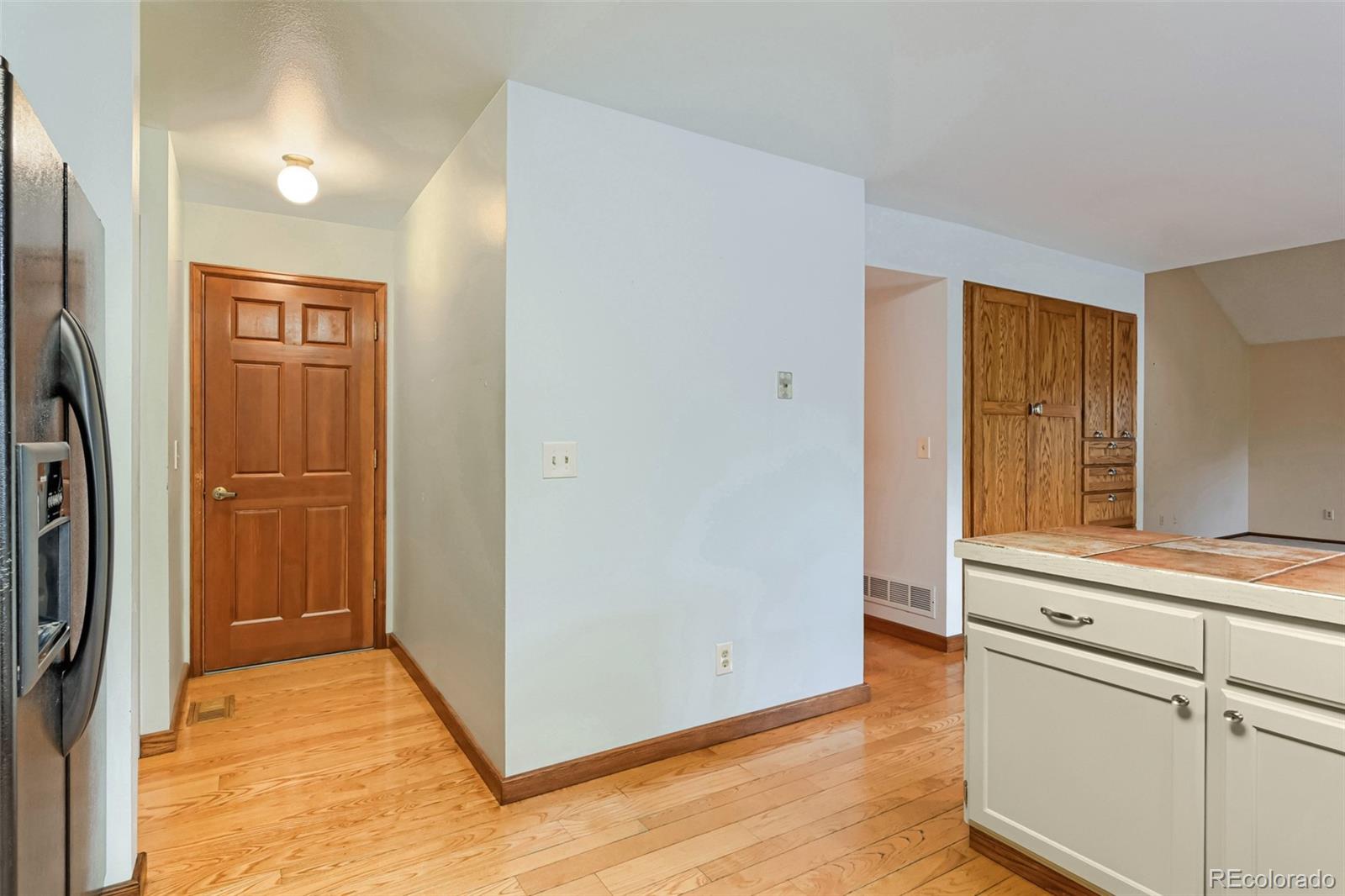 MLS Image #13 for 8022 s williams circle,centennial, Colorado