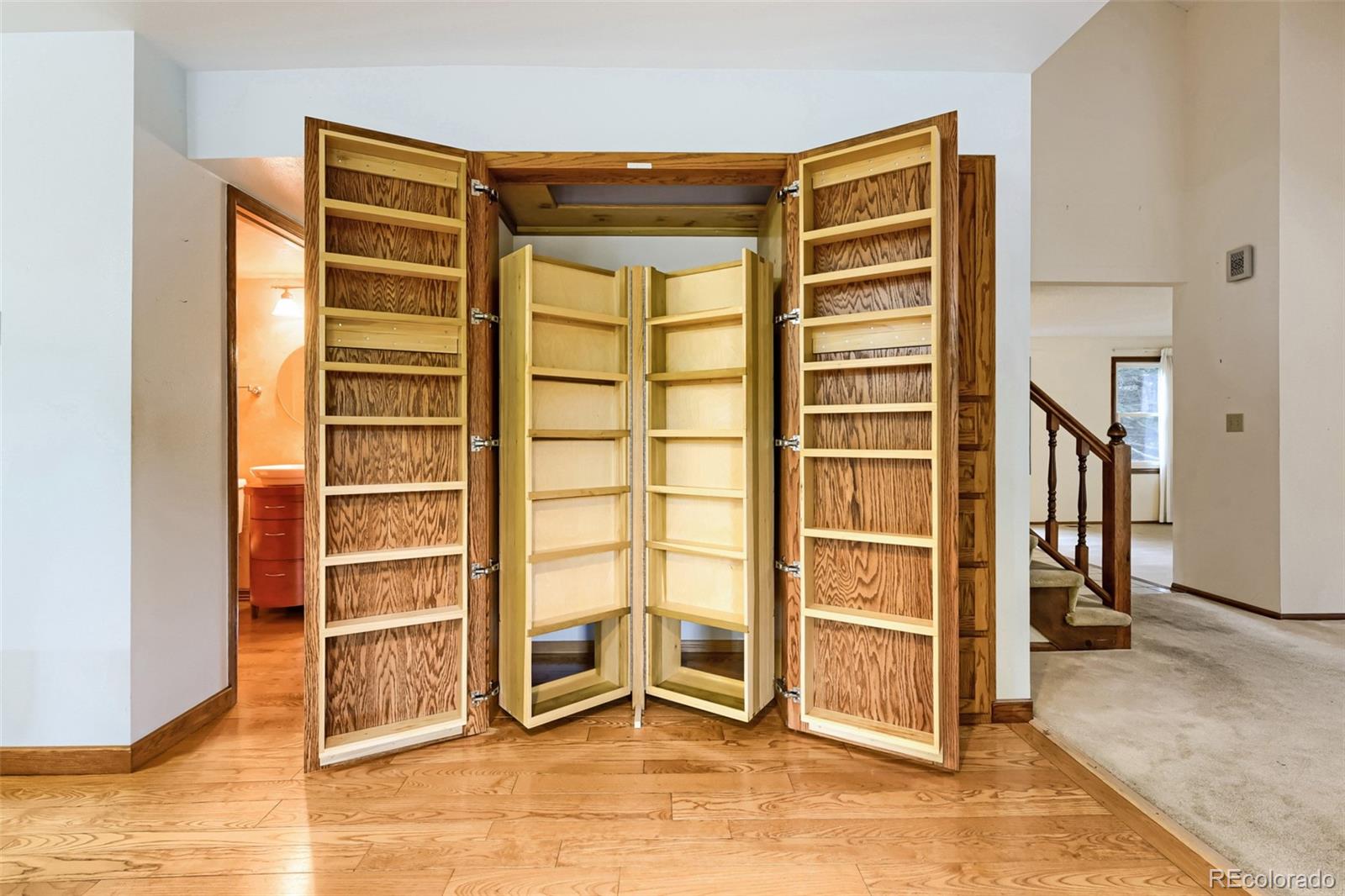 MLS Image #14 for 8022 s williams circle,centennial, Colorado