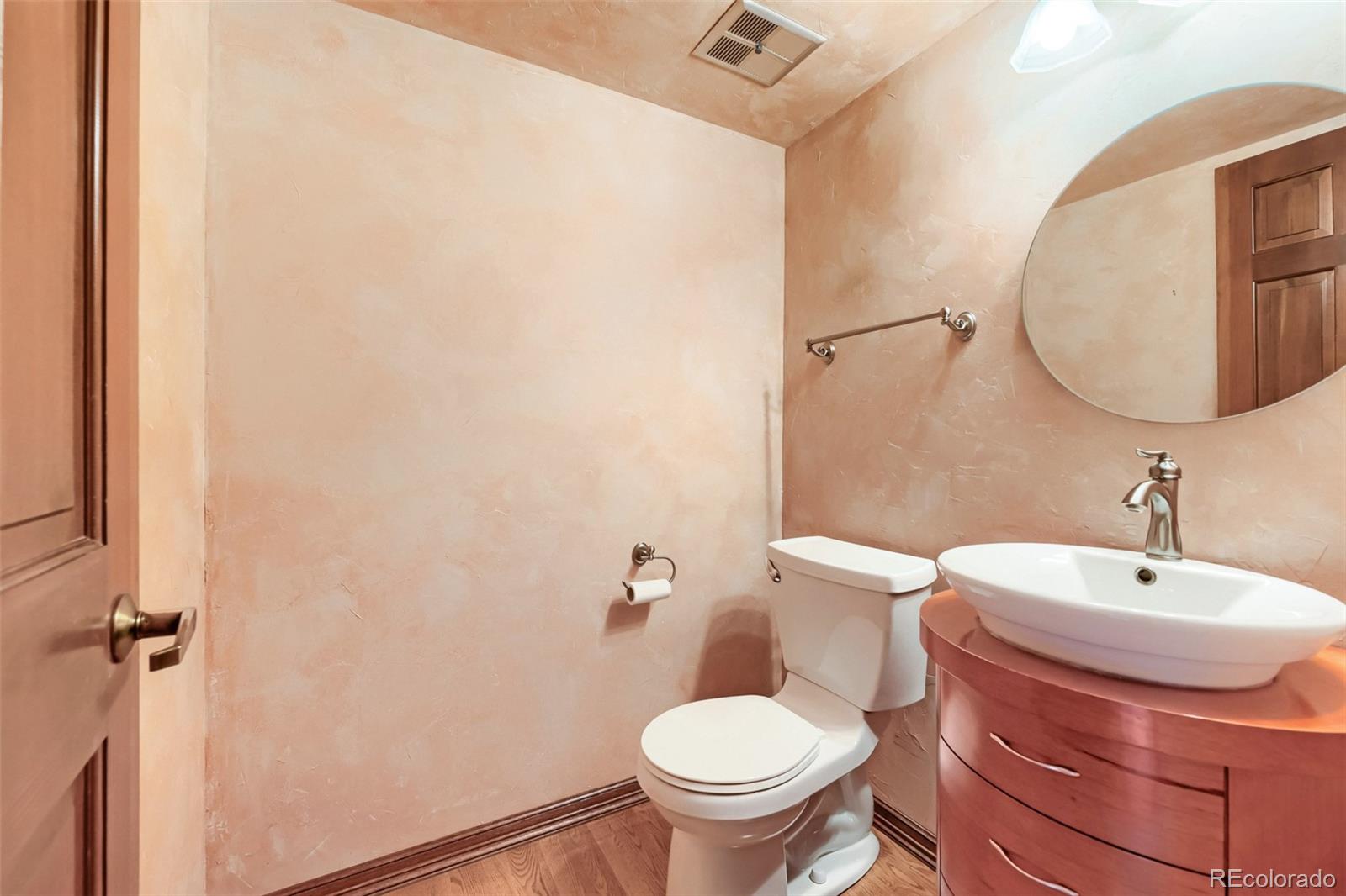MLS Image #23 for 8022 s williams circle,centennial, Colorado