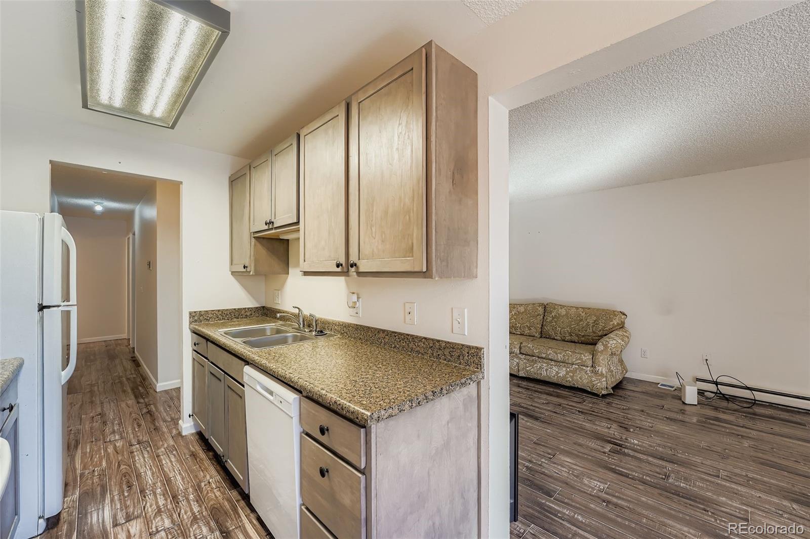MLS Image #5 for 17595 e mansfield avenue,aurora, Colorado