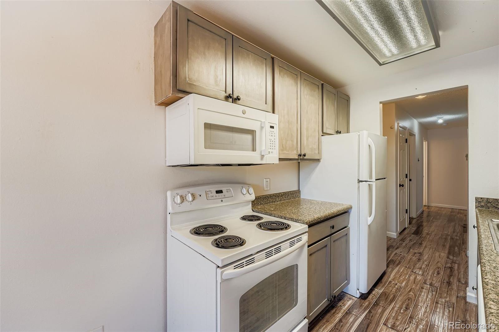 MLS Image #6 for 17595 e mansfield avenue,aurora, Colorado