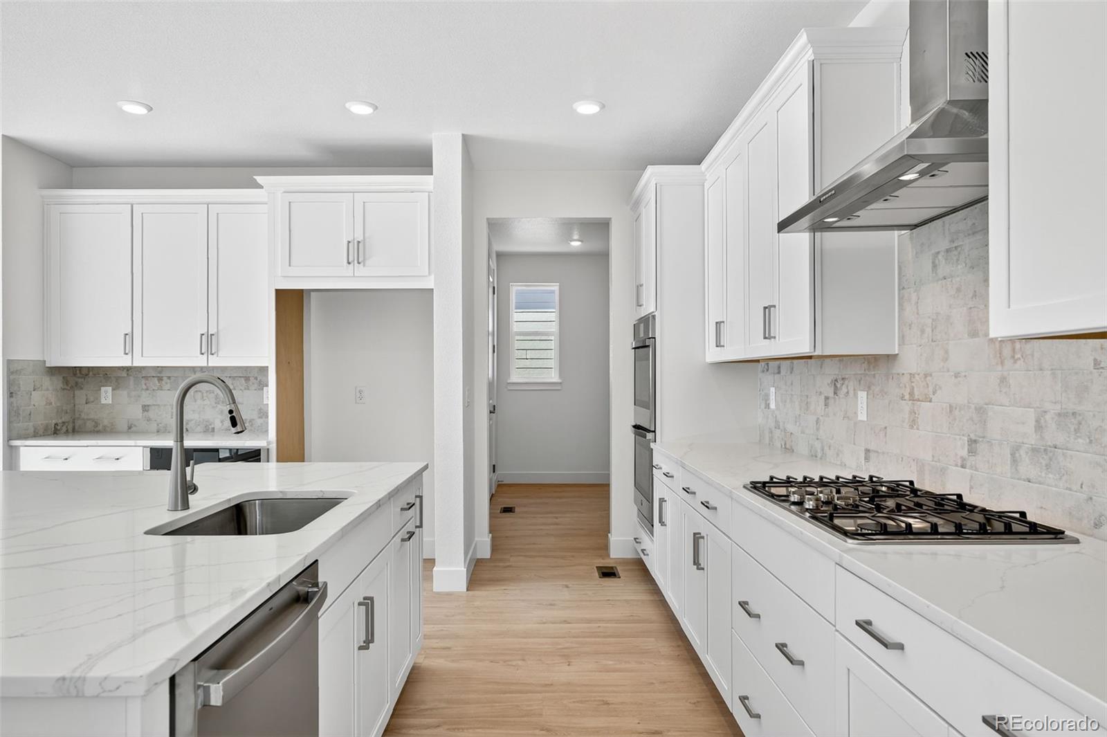 MLS Image #2 for 16636 w 93rd place,arvada, Colorado