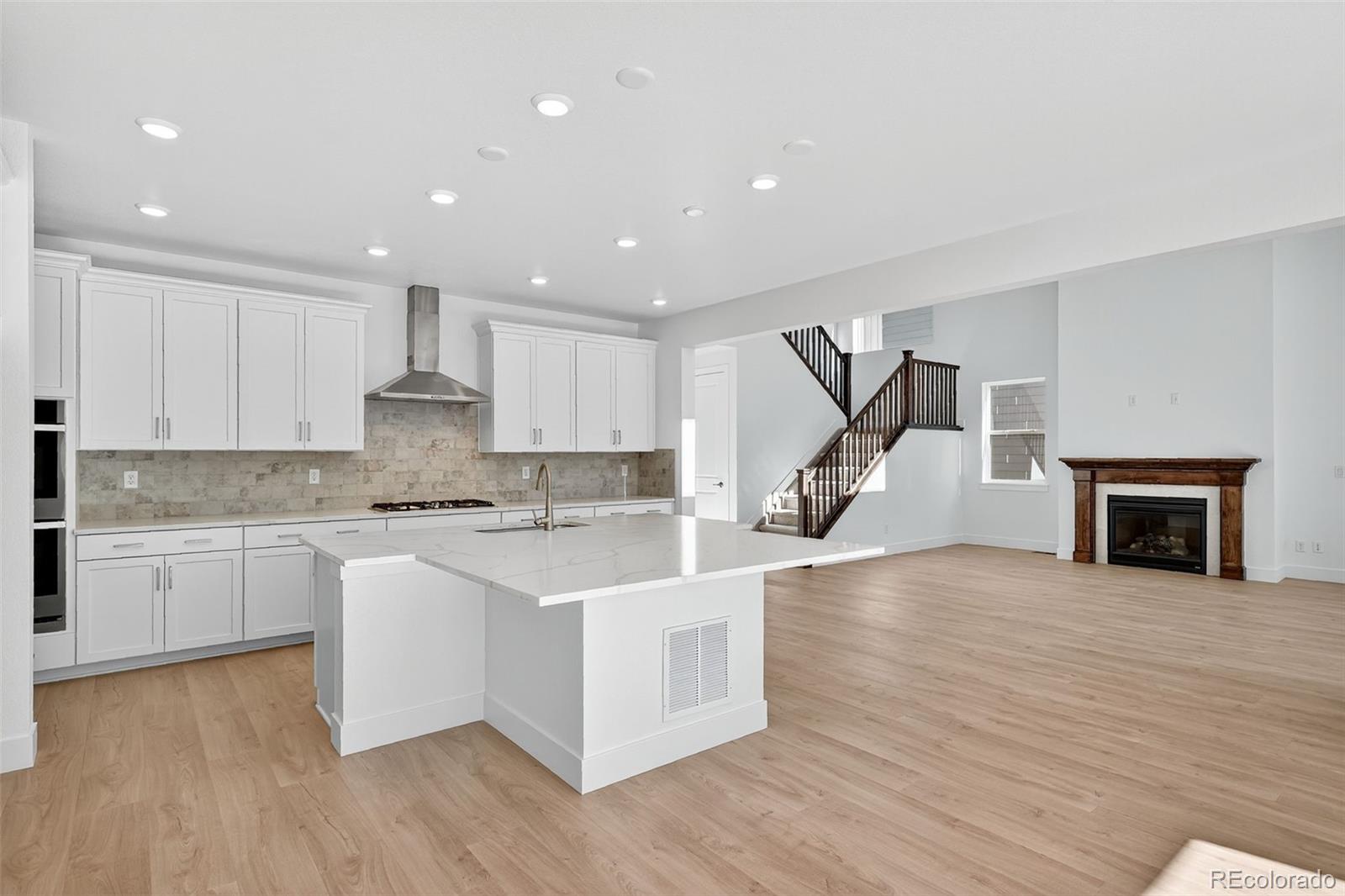 MLS Image #3 for 16636 w 93rd place,arvada, Colorado