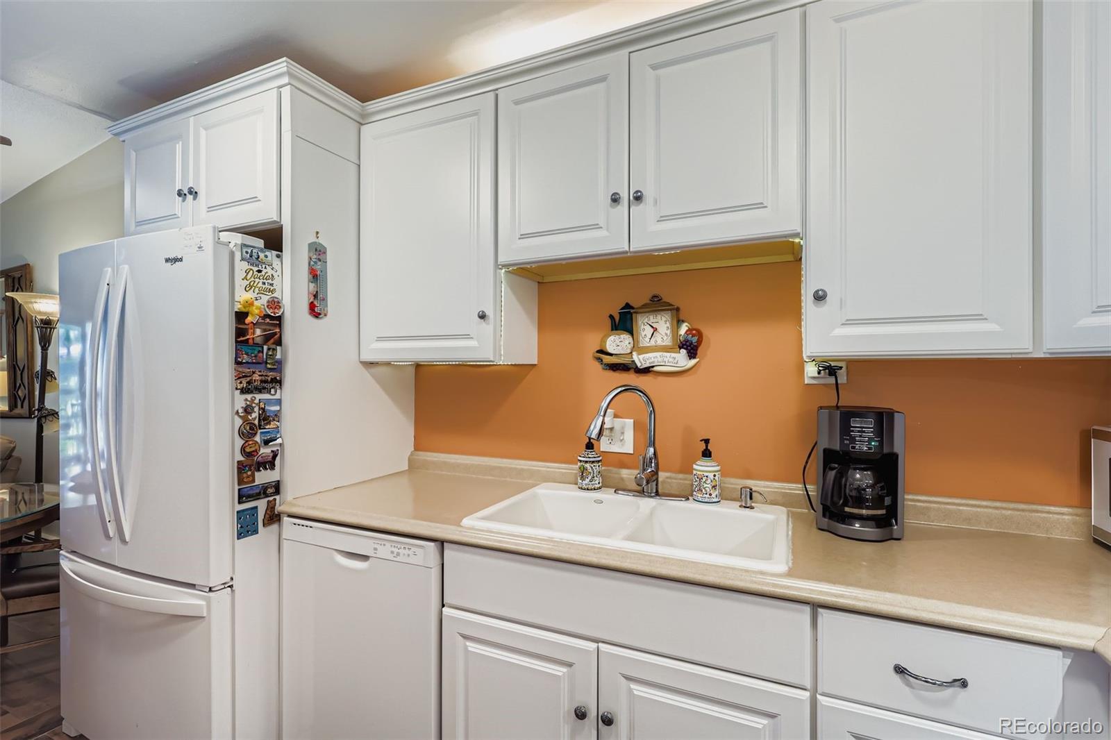 MLS Image #14 for 740 s alton way,denver, Colorado