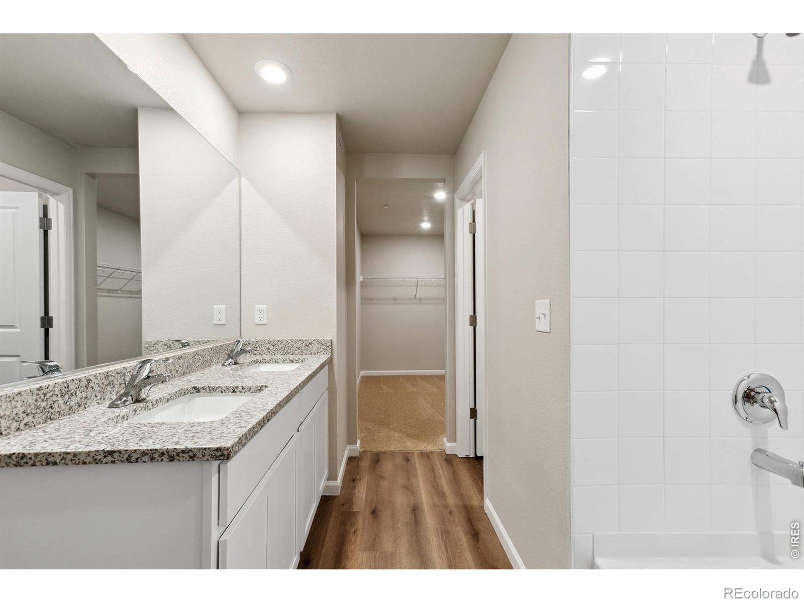 MLS Image #12 for 199  robin road,johnstown, Colorado