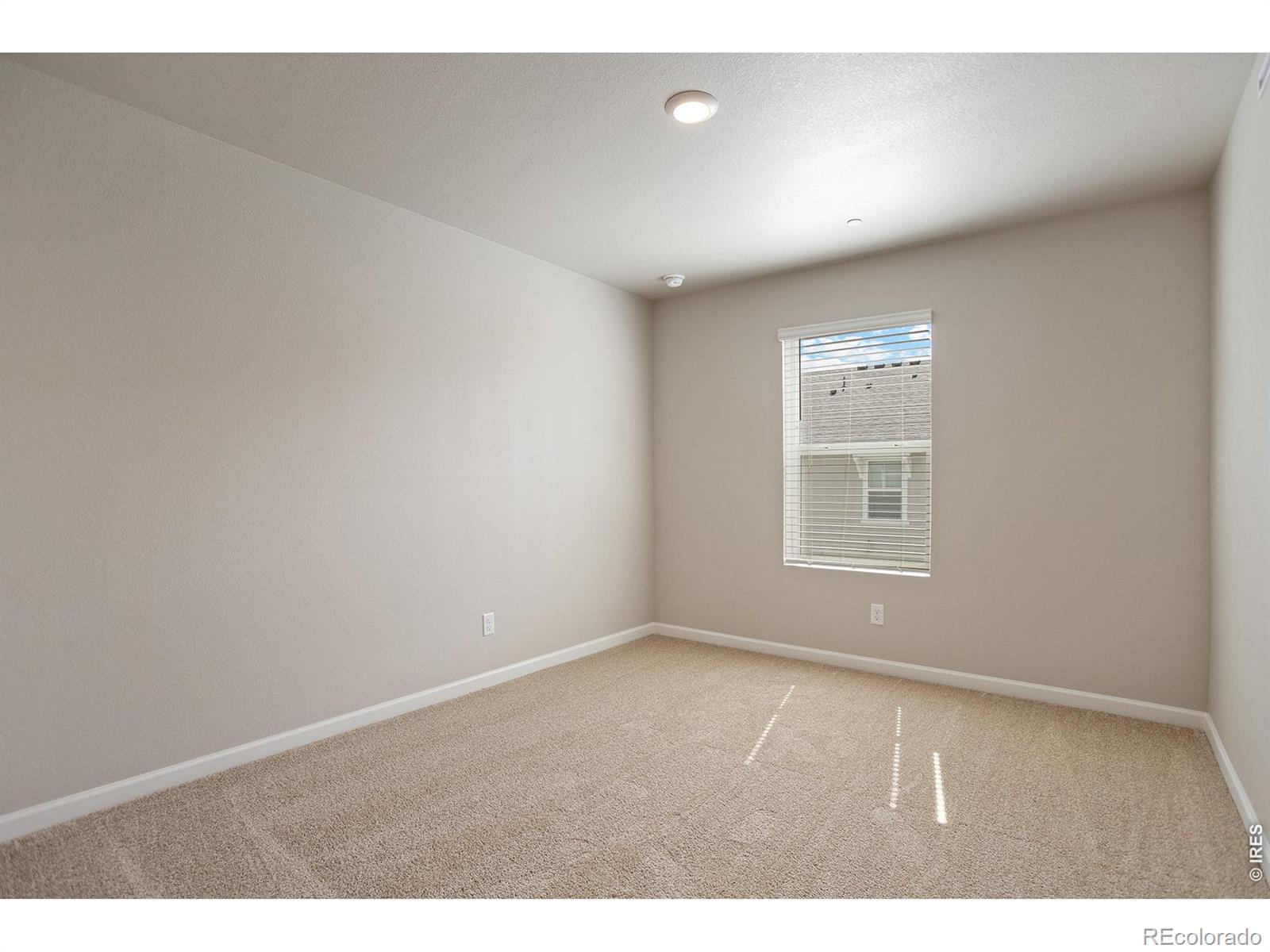 MLS Image #14 for 199  robin road,johnstown, Colorado
