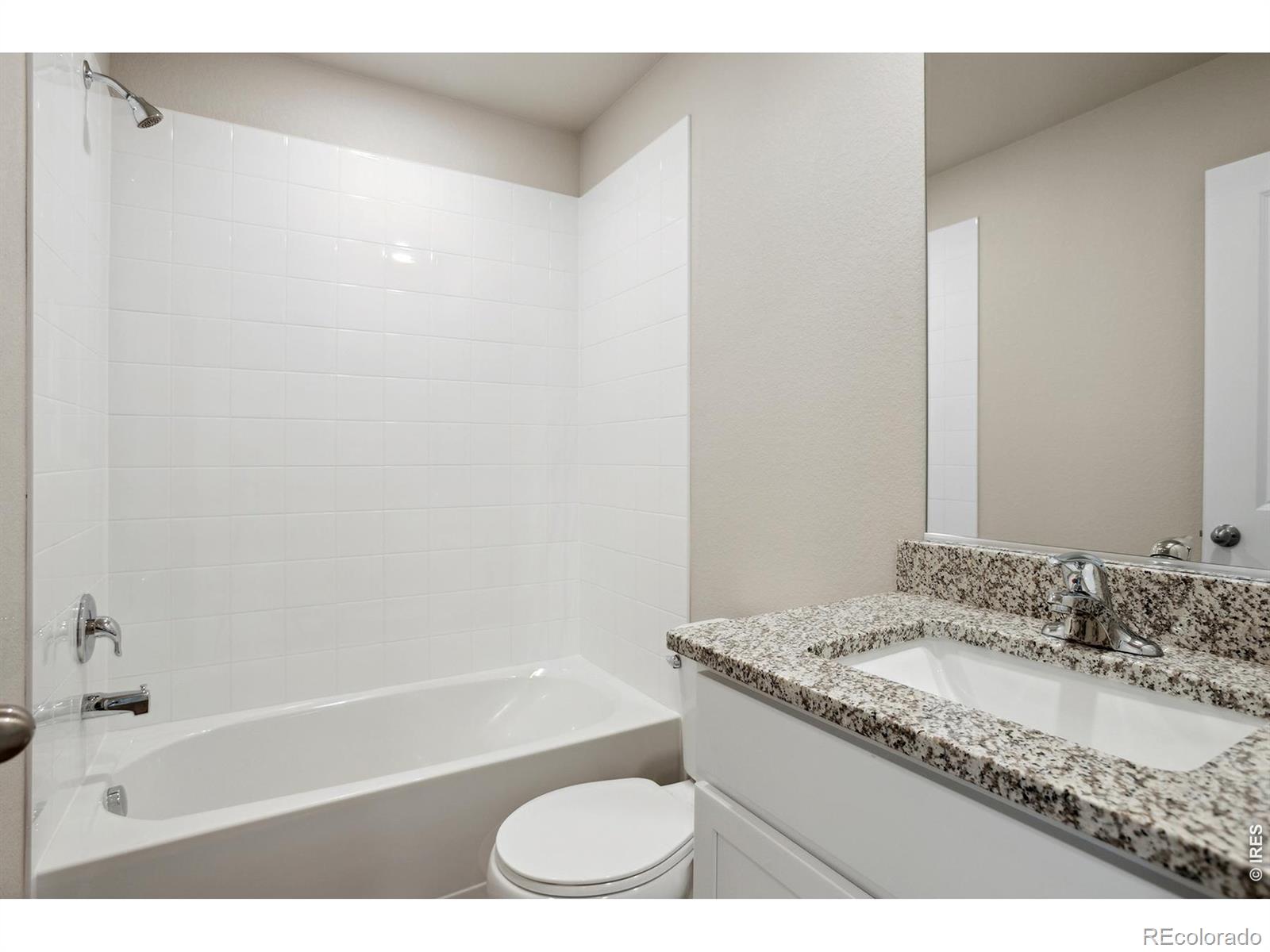 MLS Image #15 for 199  robin road,johnstown, Colorado