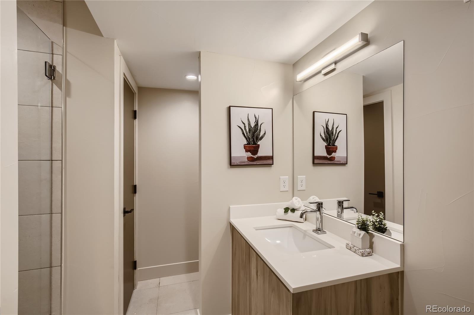 MLS Image #17 for 2323 s high street,denver, Colorado