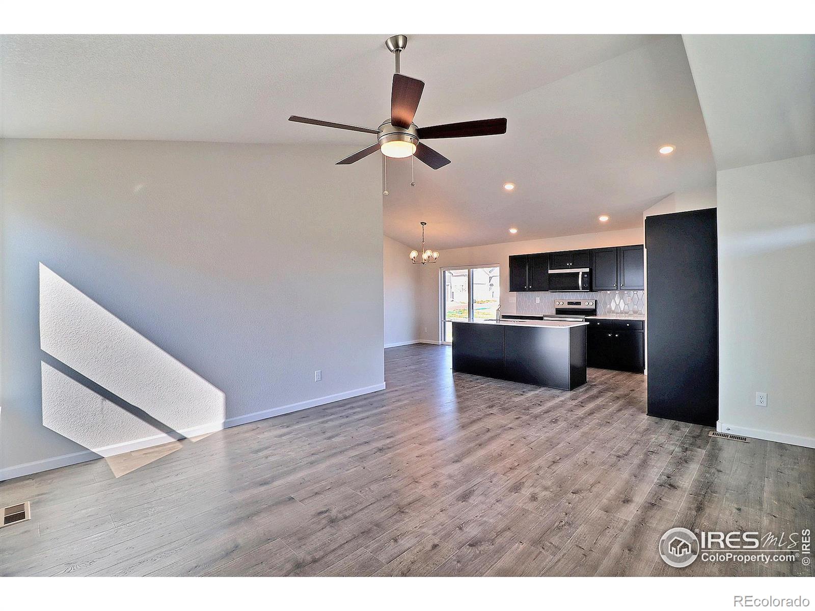 MLS Image #3 for 4301  rockcress road,evans, Colorado