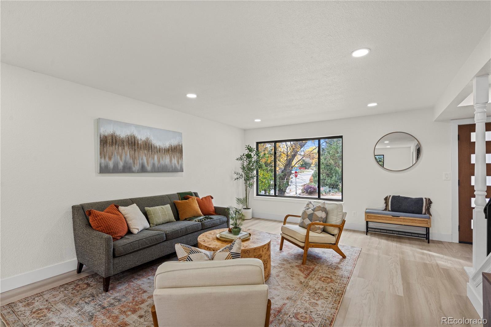 MLS Image #4 for 884 s lewis street,lakewood, Colorado