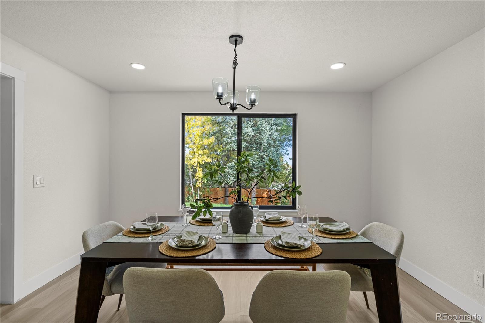 MLS Image #7 for 884 s lewis street,lakewood, Colorado
