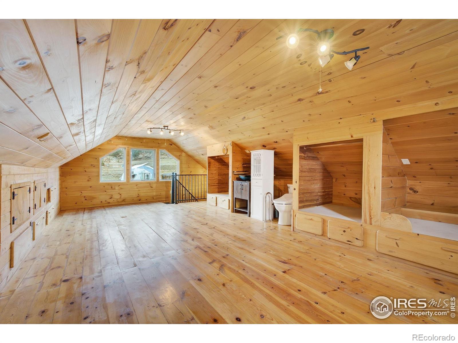 MLS Image #17 for 2848  slater creek road,florissant, Colorado