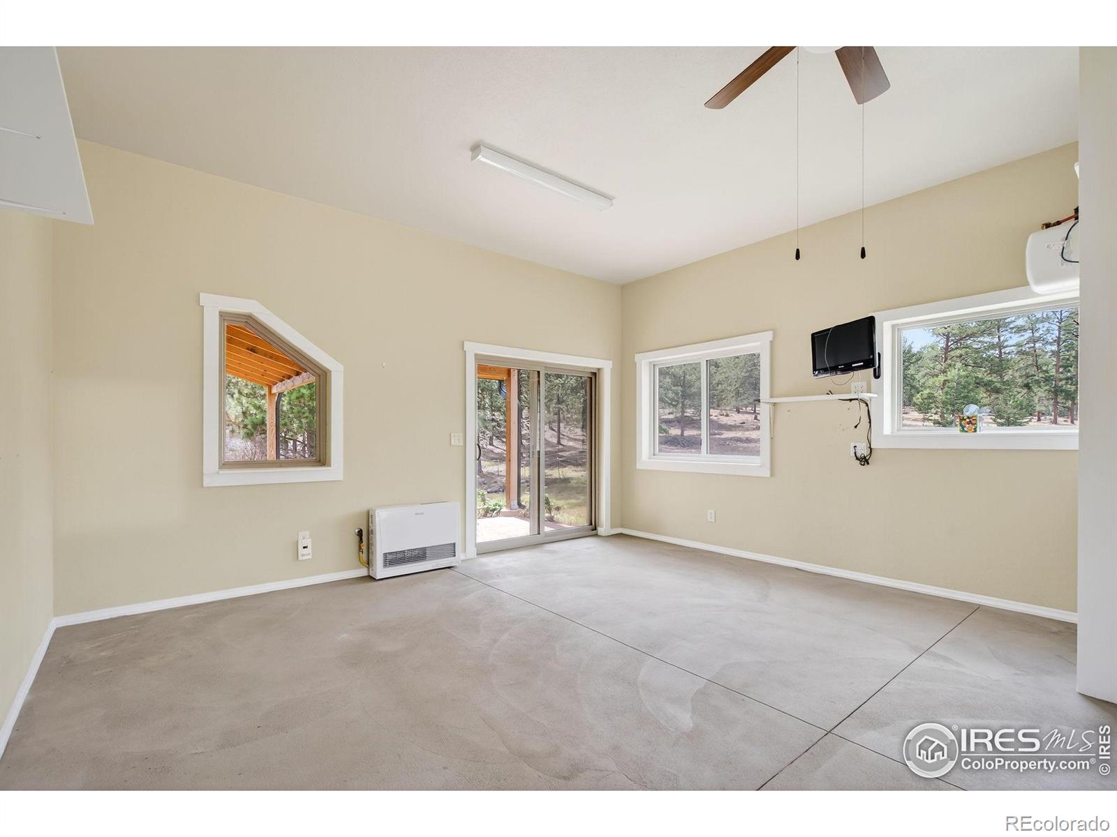 MLS Image #32 for 2848  slater creek road,florissant, Colorado