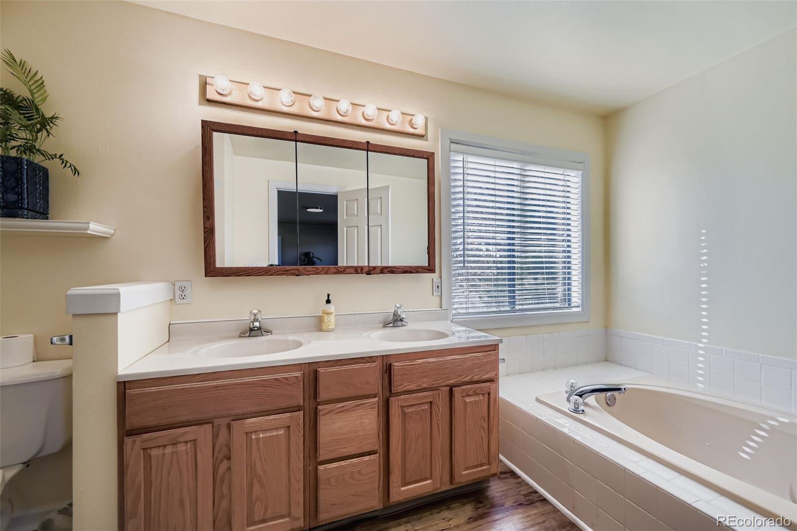 MLS Image #16 for 320 s county road 23 ,berthoud, Colorado