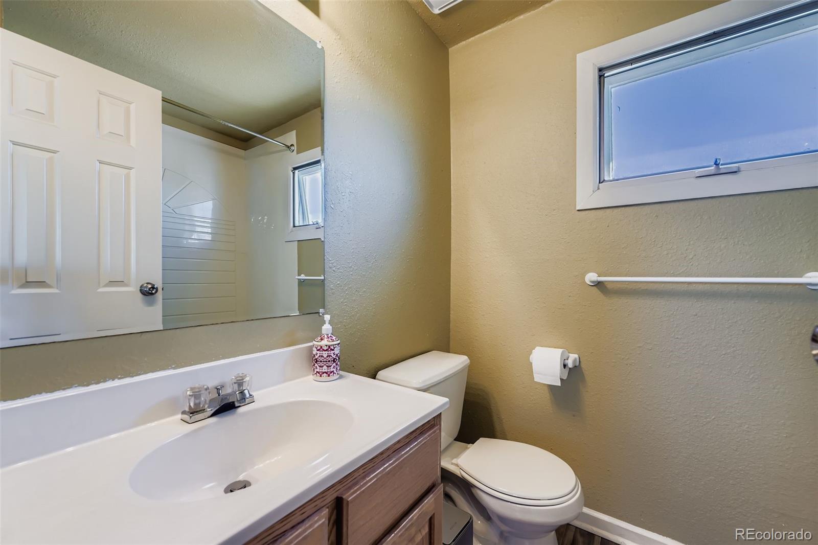 MLS Image #22 for 320 s county road 23 ,berthoud, Colorado