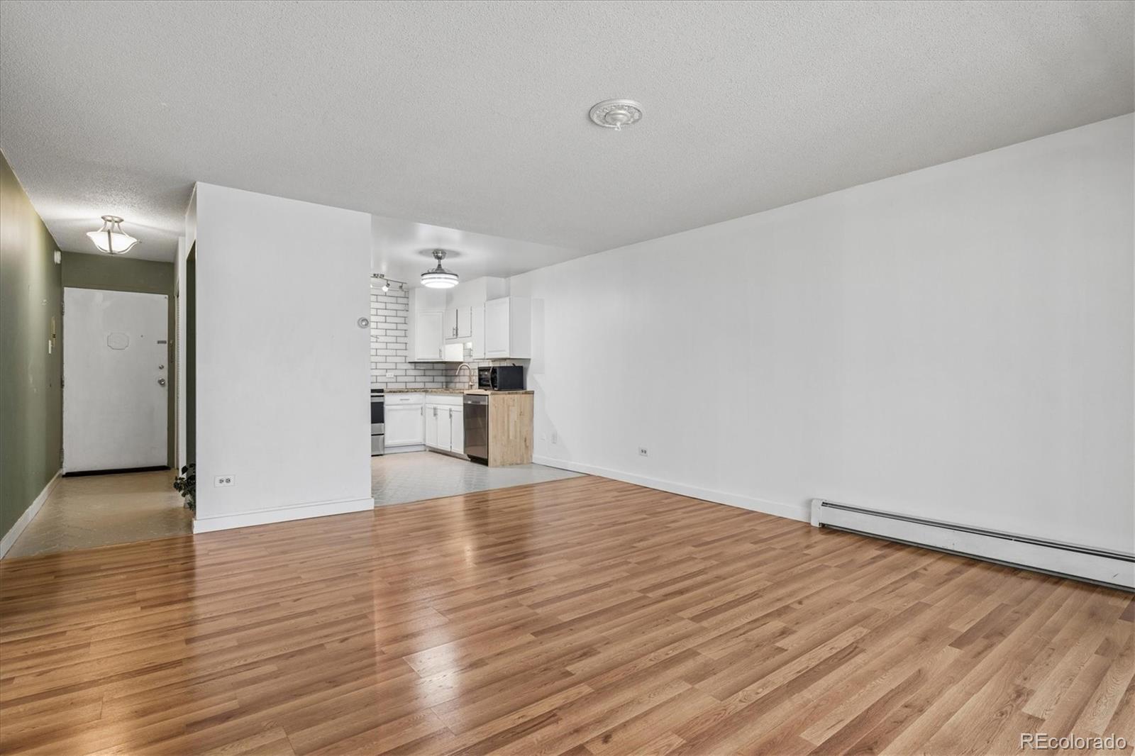 MLS Image #11 for 705 s alton way 6b,denver, Colorado
